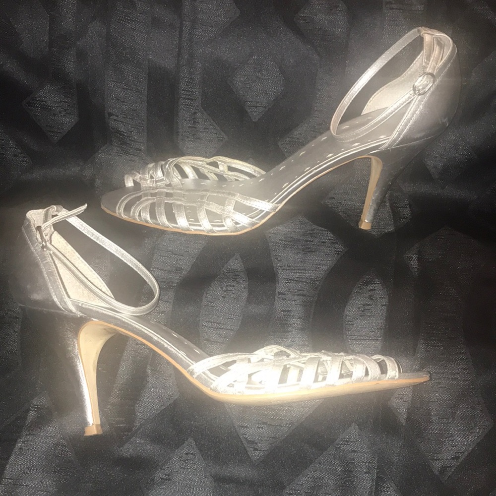 BCBGirls SILVER STRAPPY LEATHER HEELS